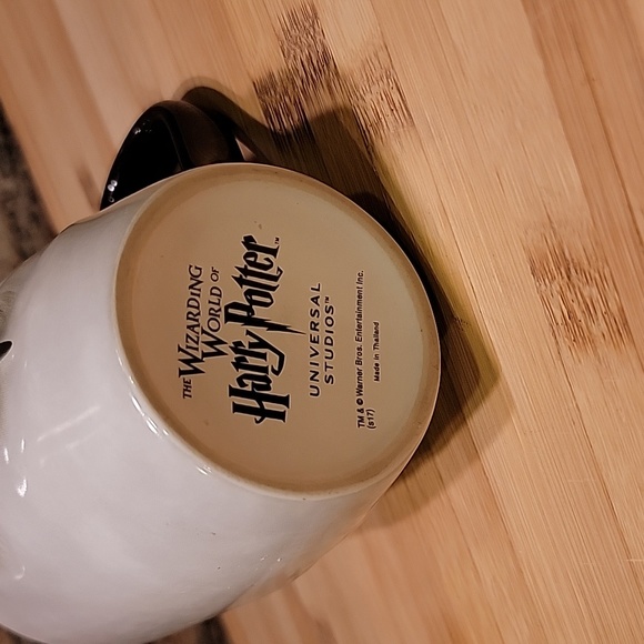 Wizarding World of Harry Potter Hedwig Mug - Picture 4 of 4